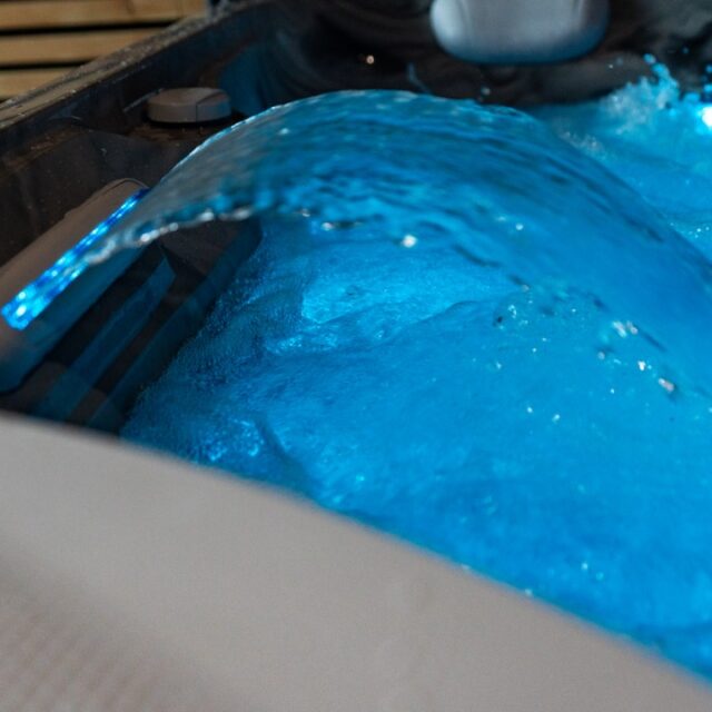 Aquasolus ASPEN Jacuzzi