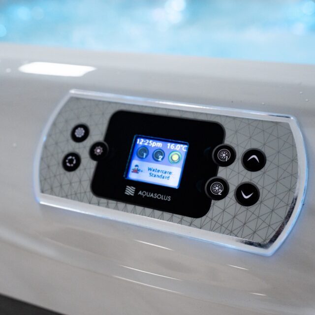 Aquasolus EDEN Jacuzzi